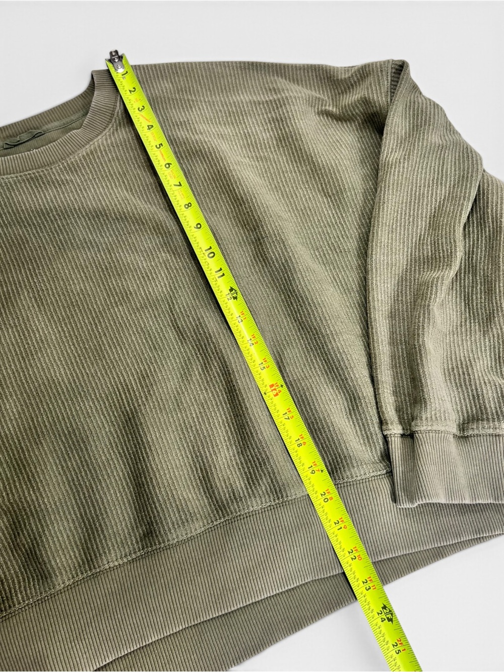 Aerie New Love Corded Cropped Crew Sweatshirt - olive green - Picture 5 of 6